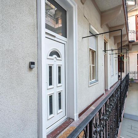 Apartament Modern Uniquely Designed Flat Andrassy Avenue And Oktogon Square Budapeszt Zewnętrze zdjęcie