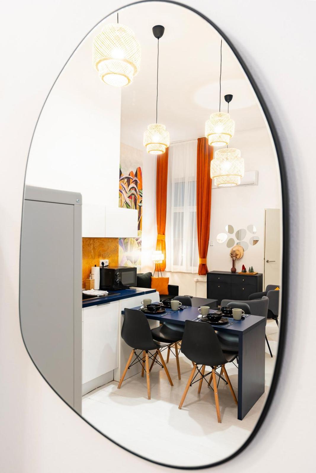 Apartament Modern Uniquely Designed Flat Andrassy Avenue And Oktogon Square Budapeszt Zewnętrze zdjęcie